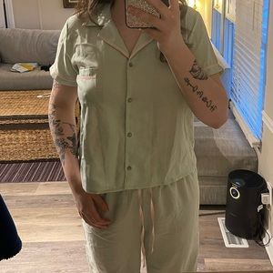 Pajama Set By Shelli Segal💚🩷